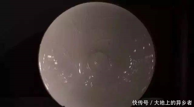 英国|他收藏的瓷器:连故宫都眼红...