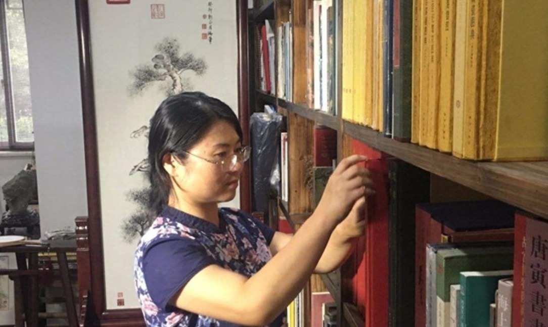 美國航天局&女子用針繡出宇宙星空,美國航天局欲購被拒,她:只可以留在中國