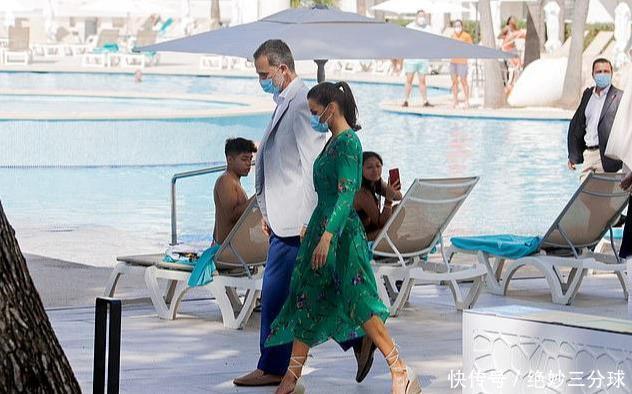 西班牙王后“巡游”开启穿鲜艳绿裙成森林仙子,47岁怎么这么嫩