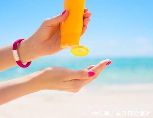 养成“牛奶肌”的4个好方法，坚持下去，你的皮肤也可以白皙透亮