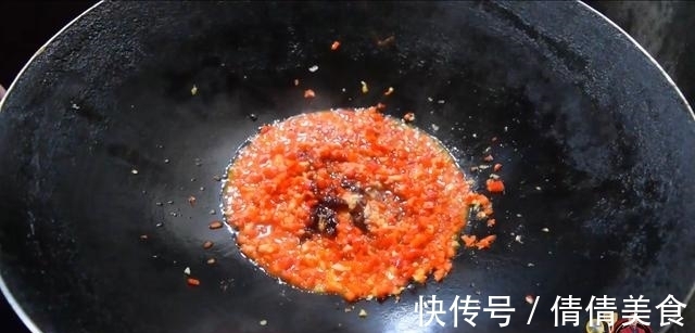 美味|剁椒蒸牛蛙最好吃的做法，简单美味又下饭，看看你喜欢吃不？