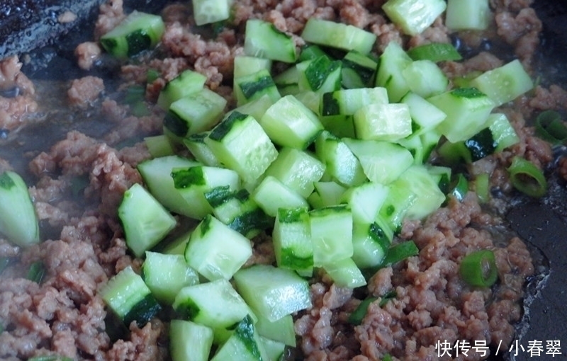 猪肉馅|一人在家时，我常做这饭，饭菜一锅出，简单易做还营养丰富，省事