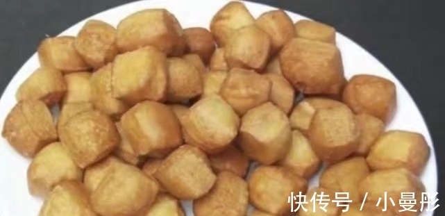玉米面|面粉别只会蒸馒头，教你做一锅，一口一个，外酥里嫩，香过油条