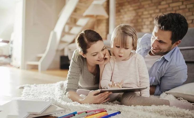 子女|哈佛教授:子女成长过程中,一共有三次机会可以使他们变得更聪明