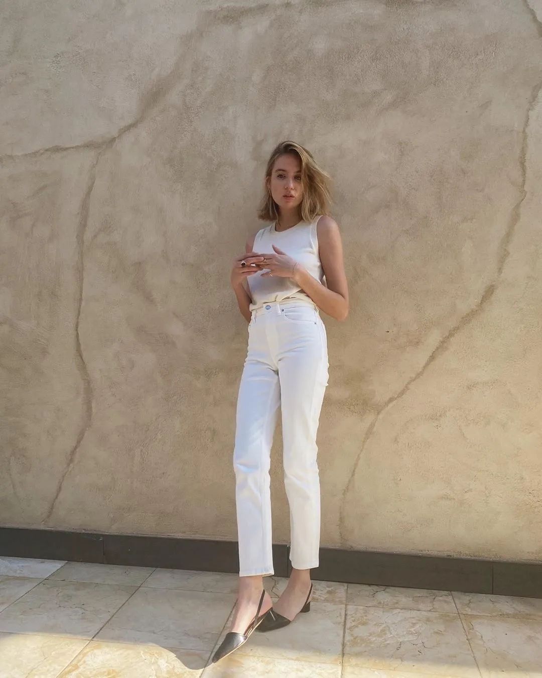 丰满|胸大腰粗上身丰满,怎么穿最显瘦?