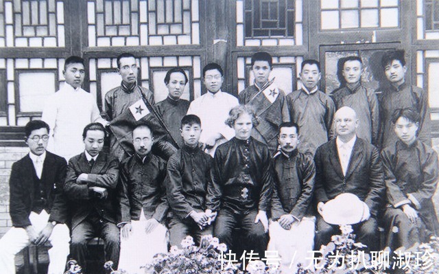 信子&新材料:鲁迅与亲弟为何决裂?“夜半听房”4字,让他蒙冤77年