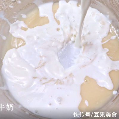 芝士蛋糕|真能Duang~的网红爆款古早蛋糕!口感弹嫩还有流心芝士?