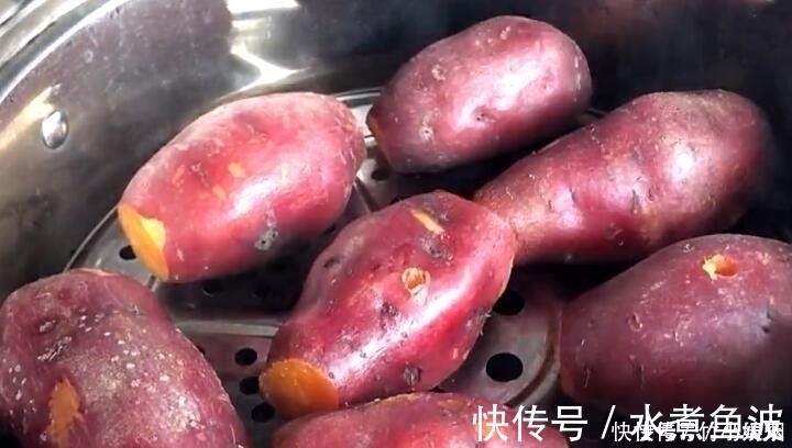 香甜|蒸红薯时，直接蒸就毁了，大厨教你正确做法，香甜又绵软