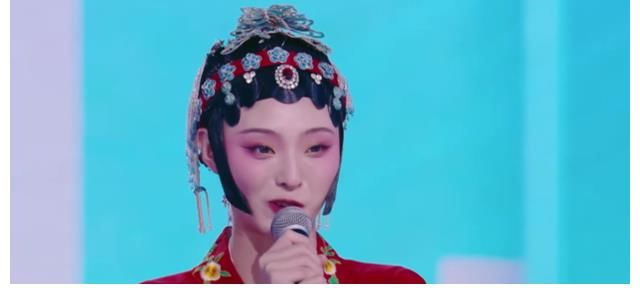 《舞蹈生》任璐瑶高光C位，张新童挤进前四，田轩宁意难平