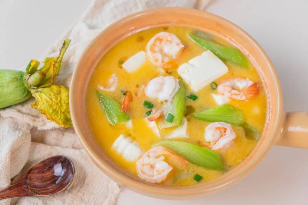 梭子蟹|天气闷热最馋这一碗!煮一煮就鲜上天,晚餐吃它也太实惠了吧