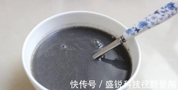 黑芝麻糊|早上空腹时，吃“此3样”特别容易养生，怪不得别人身体那么好