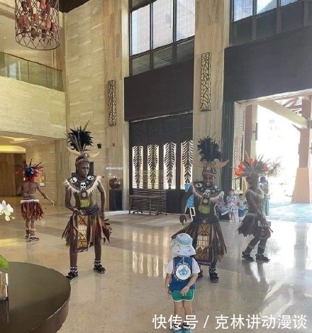 三亚酒店|黄晓明新综艺火热，baby为工作奔波两地还带娃，慈母形象实力圈粉