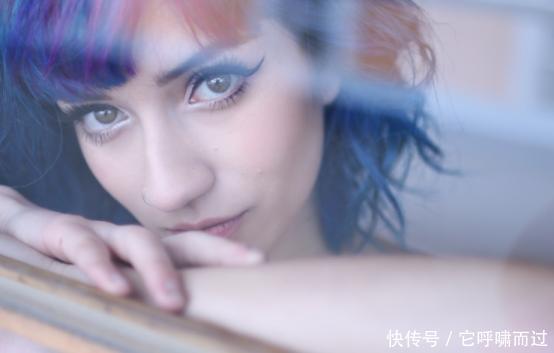 肌肤|女性衰老时，往往会有“1多1深1宽”若没中，恭喜，还很年轻