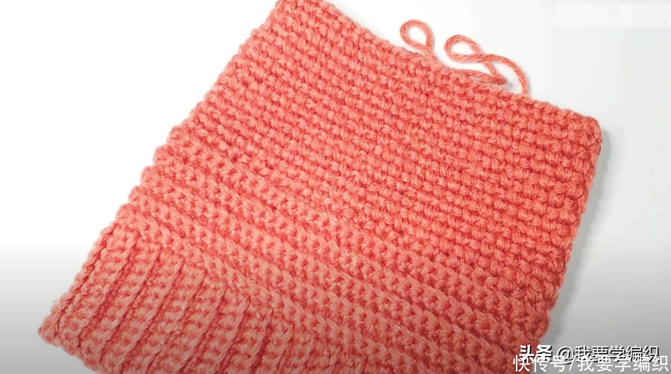 冬天来一款这样的暖帽,护耳辫子帽编织教程,重返你的少女时代