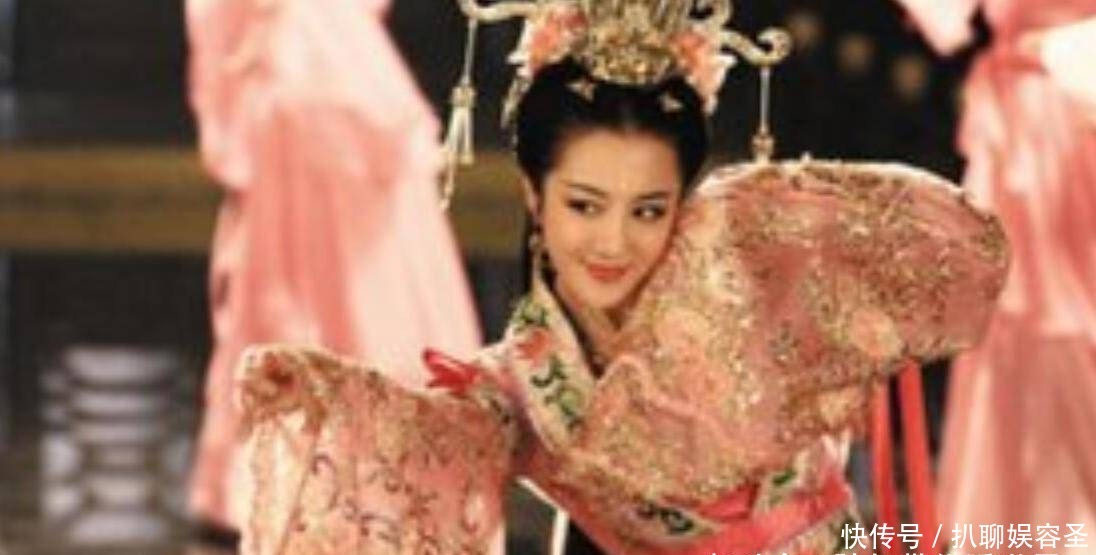 反目成仇|她才是三国头号美女,貂蝉只能屈居第二,让曹氏父子三人反目成仇