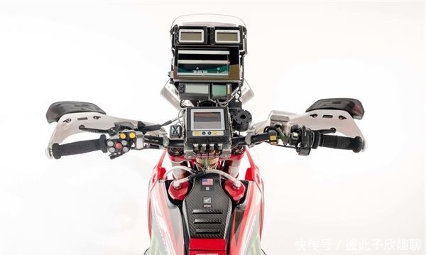 威胁ktm的竞争者 本田crf450 Rally赛车鉴赏 快资讯 威胁ktm的竞争者 本田crf450 Rally赛车鉴赏 快资讯