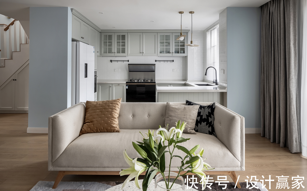 客厅|151㎡清新跃层,去风格化的美学设计,一见倾心