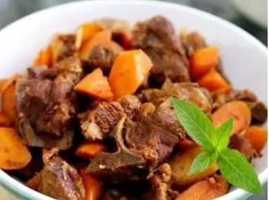 胡萝卜|孩子每天上课身体吃不消眼睛累,多吃滋补菜,明目补肝,增强体质