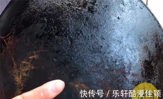 油烟机|家里油烟机不论多油多脏，只用1个口罩，一抹一喷，立马焕然一新