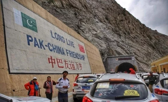 钜惠雅西高速公路2022公里,乐雅高速雅西高速,雅西高速图片活动：巴基斯坦人民谈论中国时摇头是因为认可中国