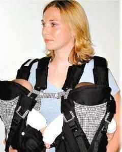 资质|女儿3岁还不会走路,宝妈抱孩子去检查,医生却低声说:报警吧