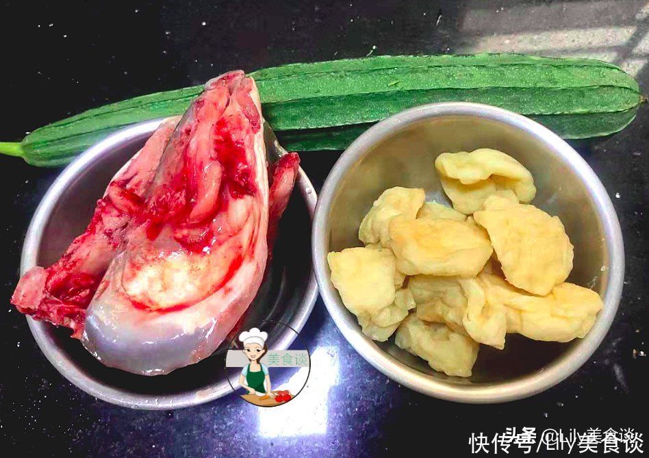 鲜甜|秋天,这三样食材一起煮汤,实在是太鲜美啦,比鸡汤还鲜,特养人