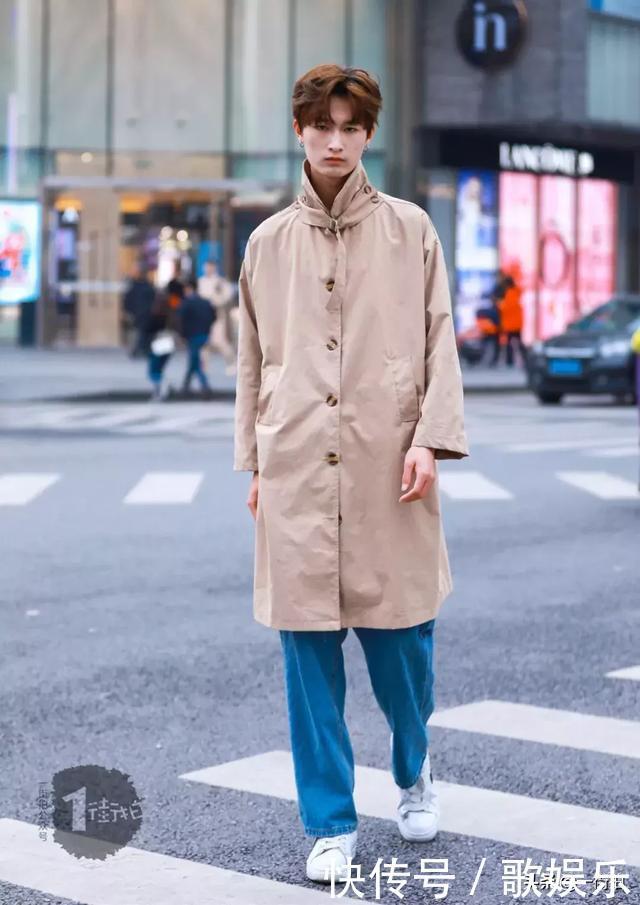 “时髦精”都爱的牛仔单品，谁穿谁酷！