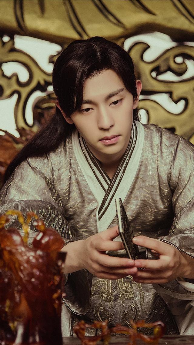 不是所有的单眼皮都叫丹凤眼!这几个演员就是例子,自己对比下