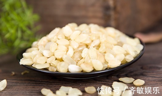 女性朋友|女性到了更年期,以下食物要舍得吃,去皱抗衰老,好处多多!