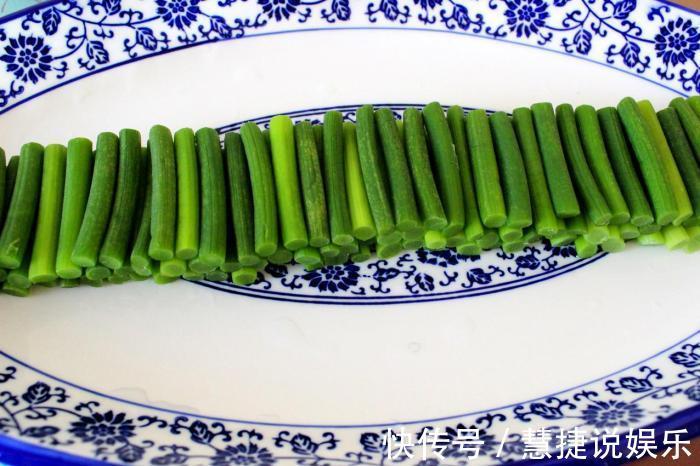 炒菜时先放盐还是后放盐好 记住大厨教的放盐顺序的口诀就行了