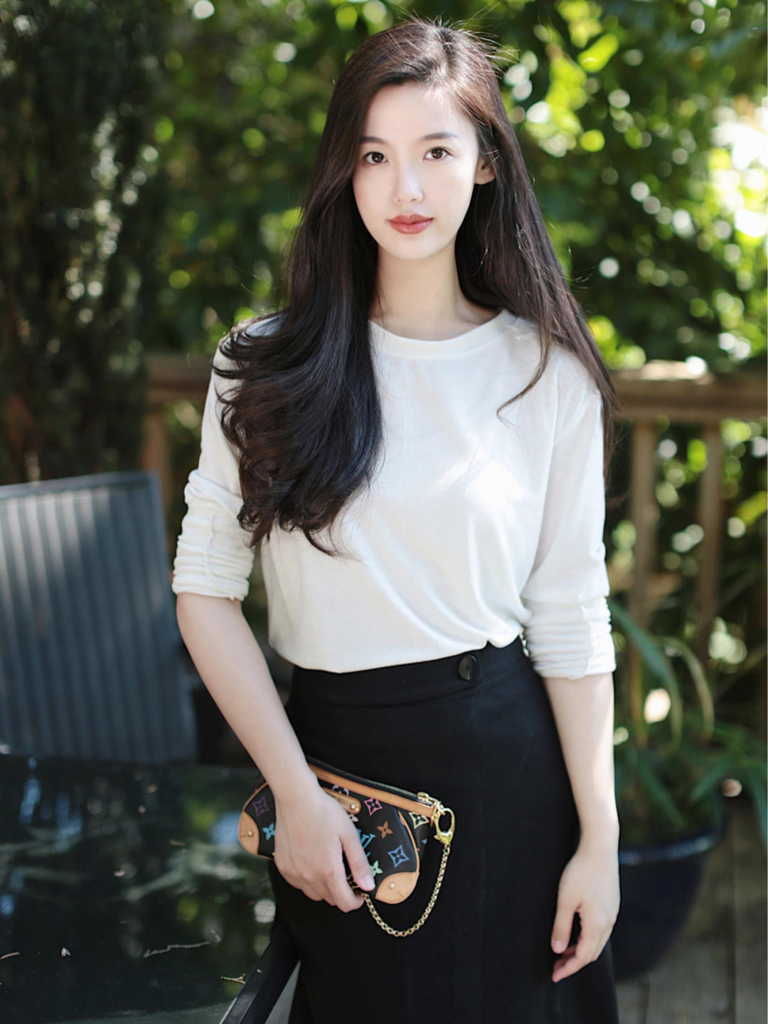 小个子|奔三奔四的女性怎么穿?“繁简结合”更时尚,太适合小个子了