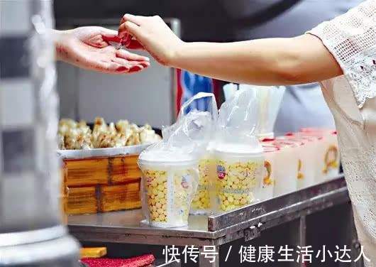 2型糖尿病|5种不甜的食物,吃了却让血糖飙升,常有4个感受,抓紧控糖