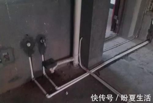 水管|头一次见水管这么走的,看看验收师傅怎么说,涨知识了