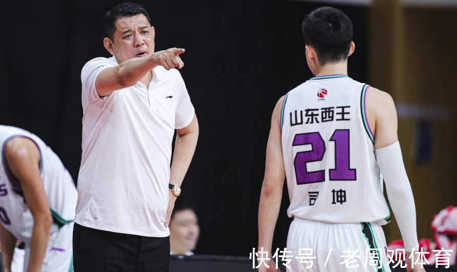 巩晓彬|巩晓彬又有新动向,有可能到中国篮协任职,回山东男篮基本不可能