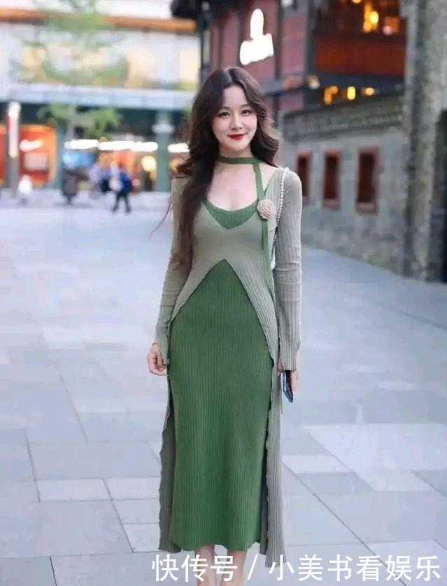 辣妈|这样的穿搭活力四射哦!深秋的辣妈穿着更要时尚!