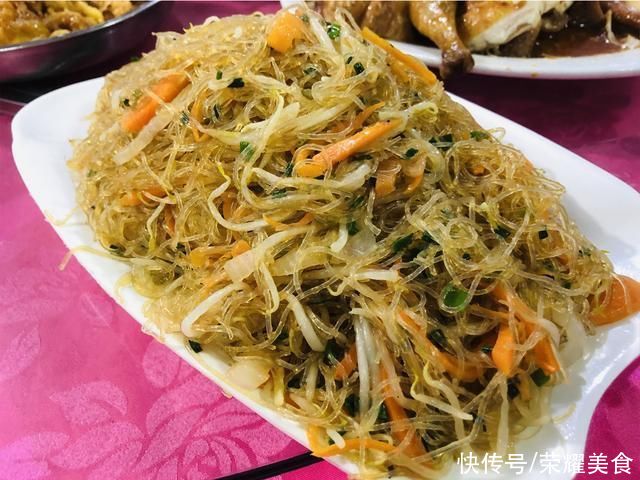 炒豆角|岳父生日摆寿宴，在农村这10菜1汤不到400块，大家来看看值不值吧