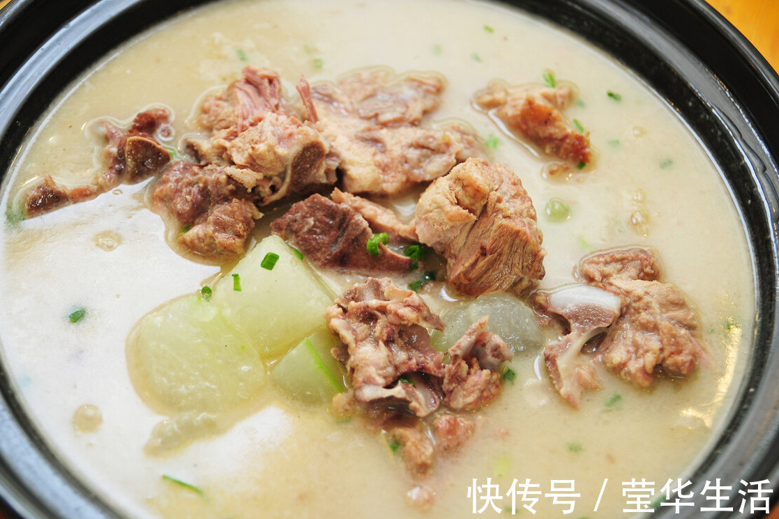 夏天|夏天太炎热，推荐大家多喝这道汤，清爽不腻又解暑，老少皆宜