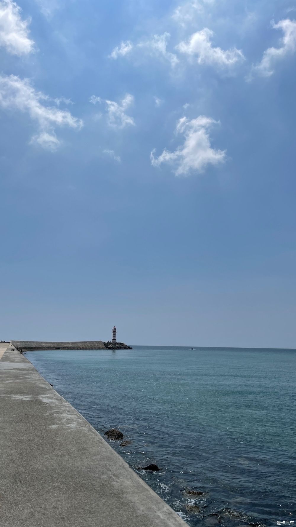 中年|刚刚在石梅湾遇到渔民起网，风景如画。。。