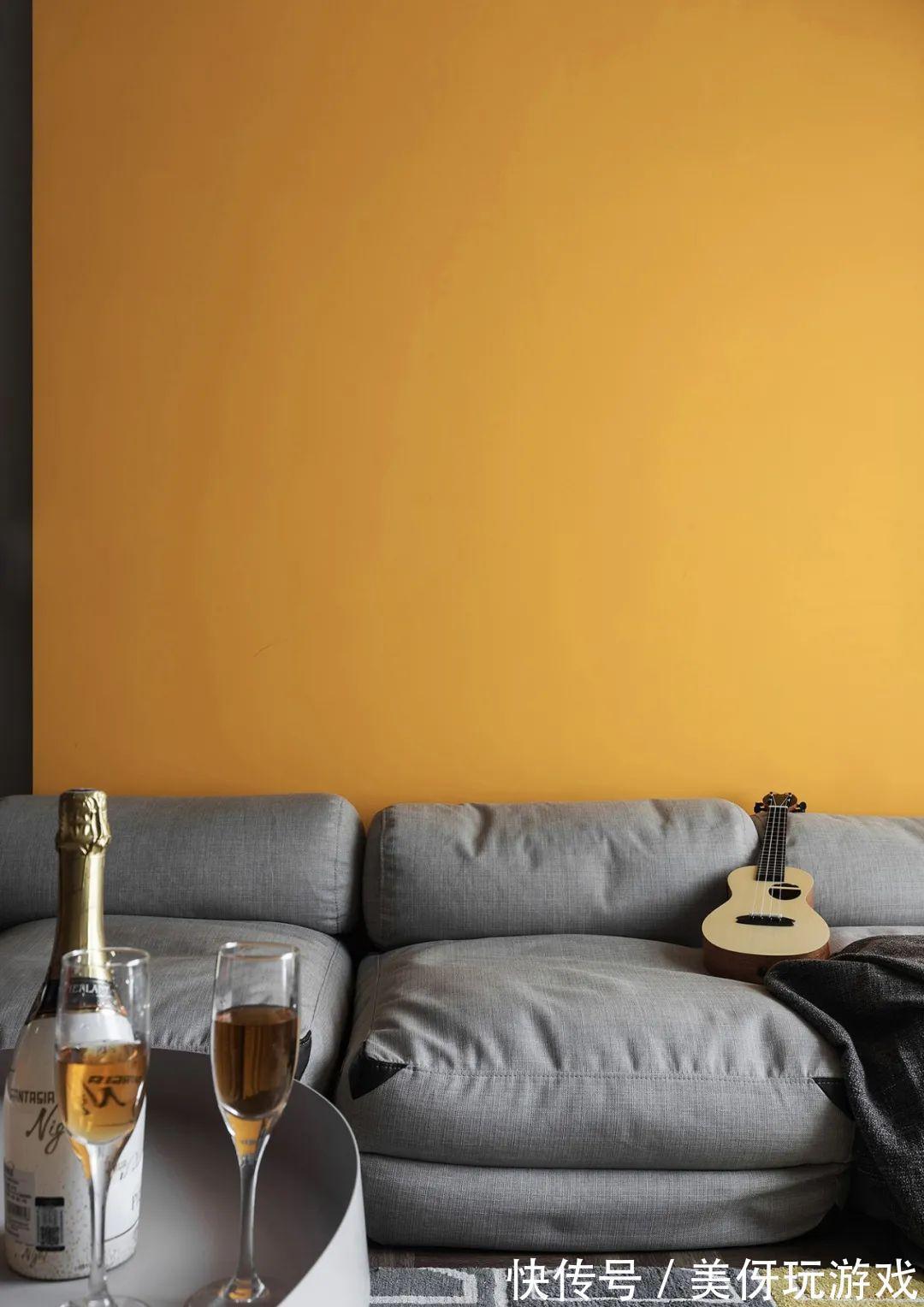 布置|100㎡现代简约，年轻人的家，没有什么浮夸，全是舒适的生活感