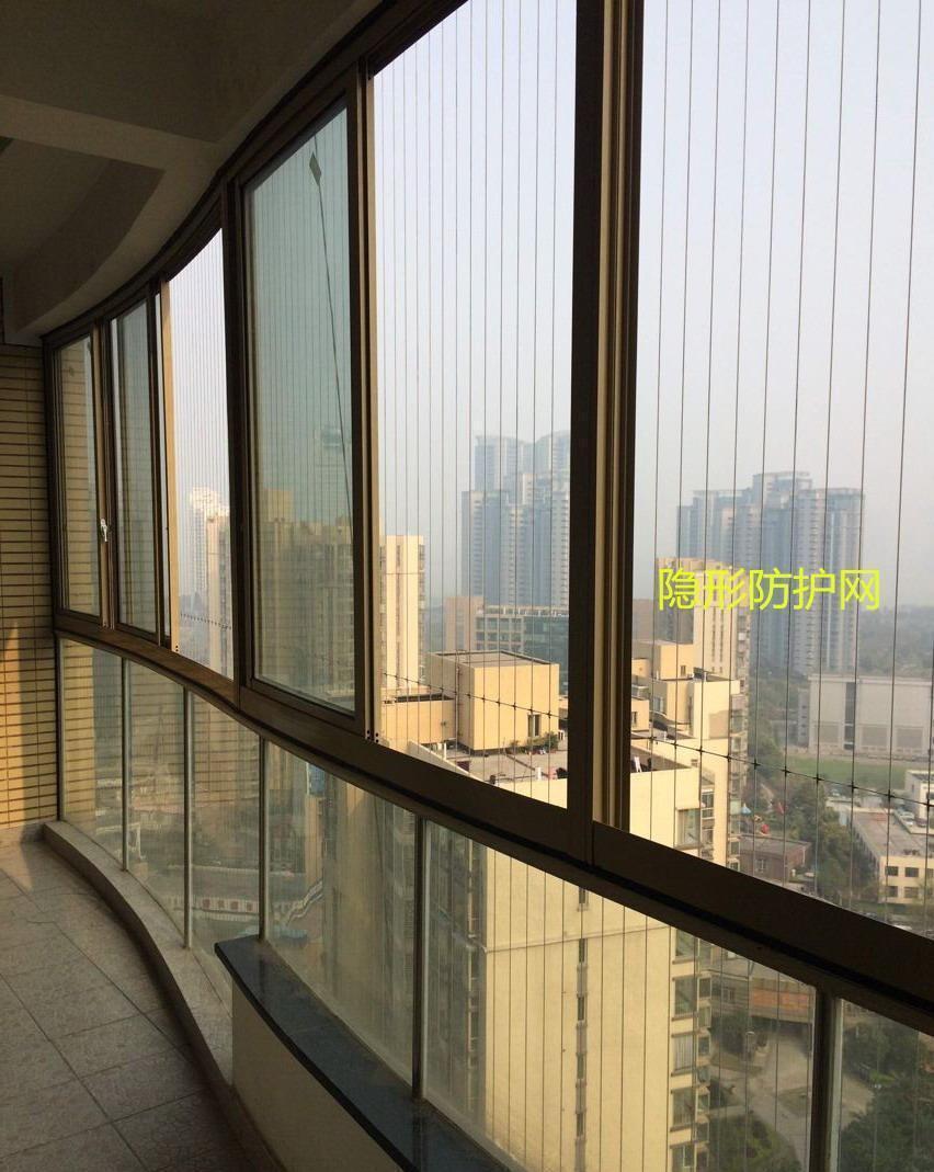 窗户|几万块阳台装的全景窗,为啥要单独开一扇小窗?今天总算是明白了