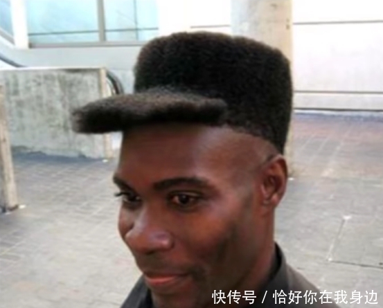 发型师放大招创造奇葩发型，孩子见了都会哭，这是没给钱吗？