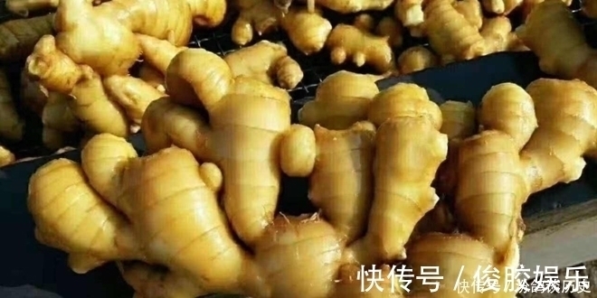 保存生姜千万别放冰箱了!教你1个诀窍,生姜放上一年都新鲜饱满