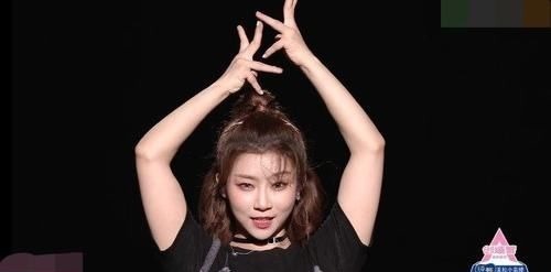 同樣是現(xiàn)場直播，《創(chuàng)3》和《青2》的總決賽相差太多了