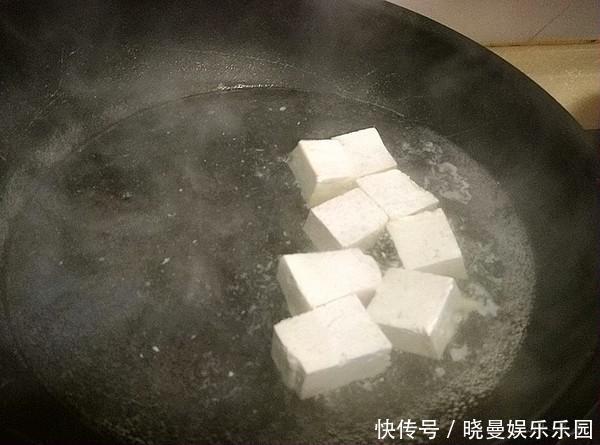 鱼头|不管炖什么鱼汤,最忌讳加“它”!许多人做错,难怪鱼汤不白还腥