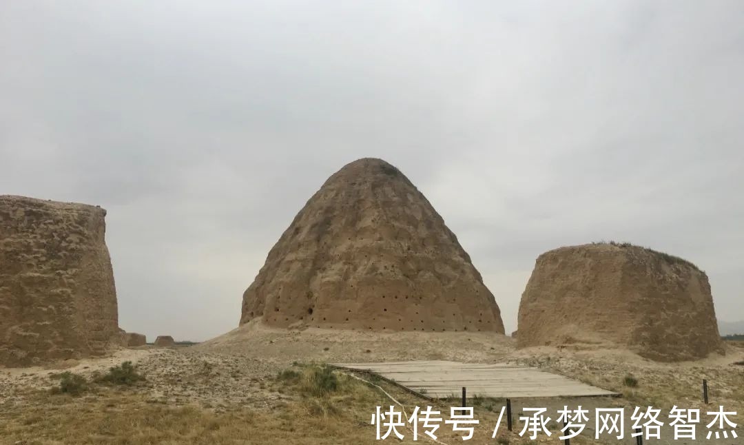 西夏王陵|宁夏银川，去西夏王陵，贺兰山下的穿越骑行