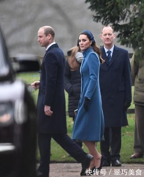 王妃|王妃穿蓝色大衣优雅高贵,戴着发箍减龄又俏皮,太美了吧!