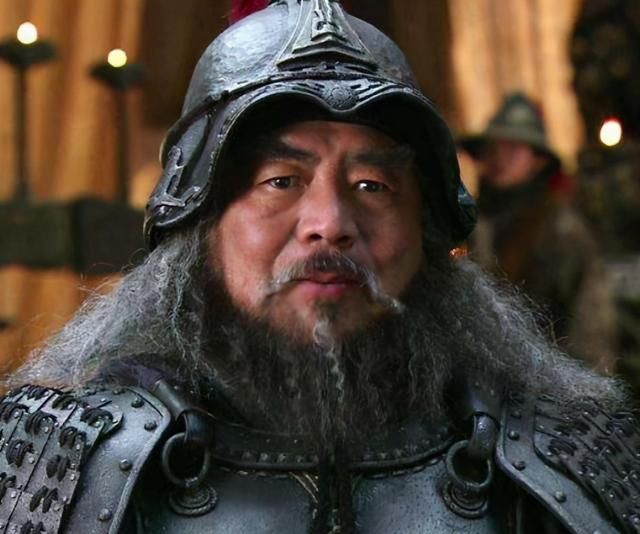 诚心|曹操诚心帮助刘备脱险，他为何恩将仇报密谋刺杀曹操?