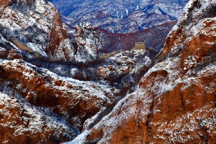 长城|河北秦皇岛：雪后长城 绵延向远