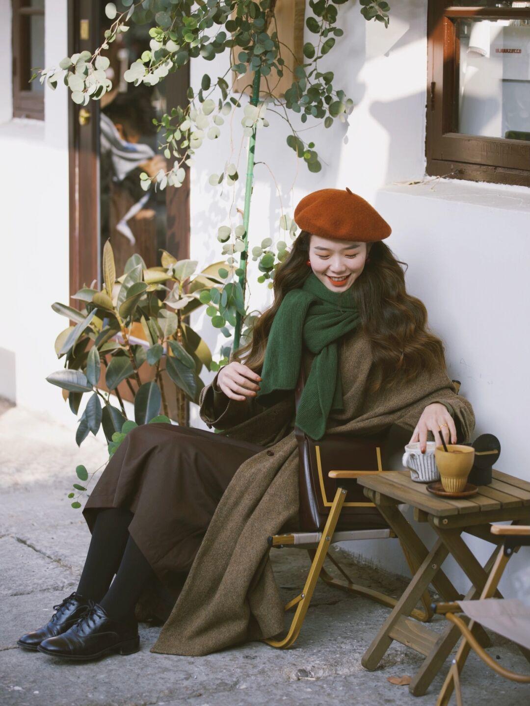 视觉效果 这才是优雅女人该有的“大衣”搭配,超显气质,简约不挑人