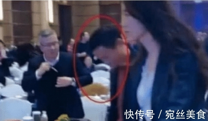 肌肉女|马云190美女保镖曝光，与马云同行走出“六亲不认”的步伐